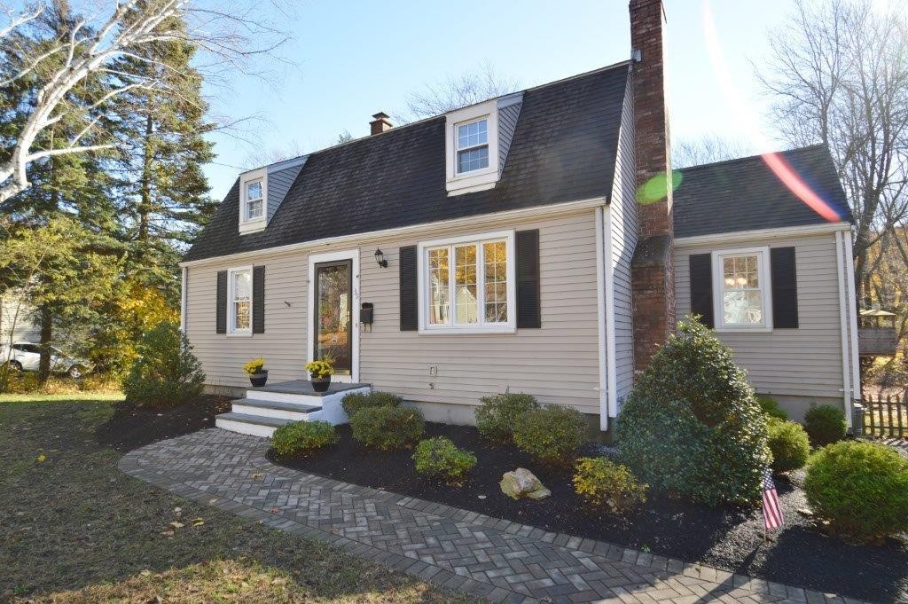 39 Kings Grant Road Marlborough, MA 01752 - Photo 1 of 30 Gallery Image 1