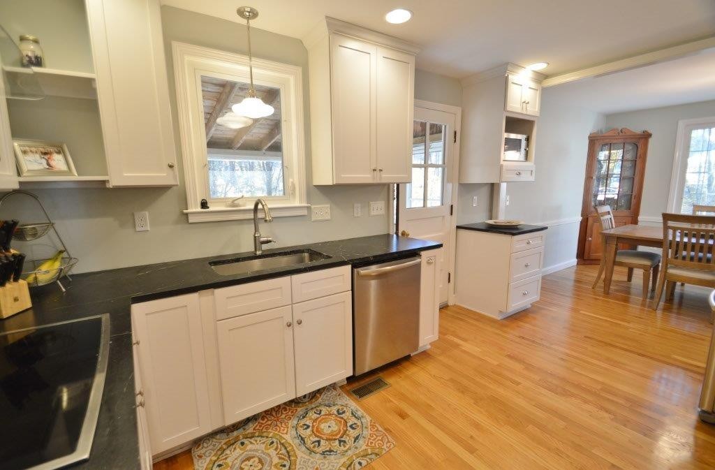 39 Kings Grant Road Marlborough, MA 01752 - Photo 10 of 30 Gallery Image 10