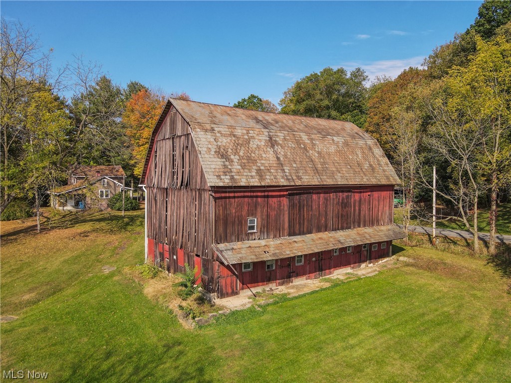 4240 Paxton Road Akron, OH 44321 - Photo 6 of 25 Gallery Image 6