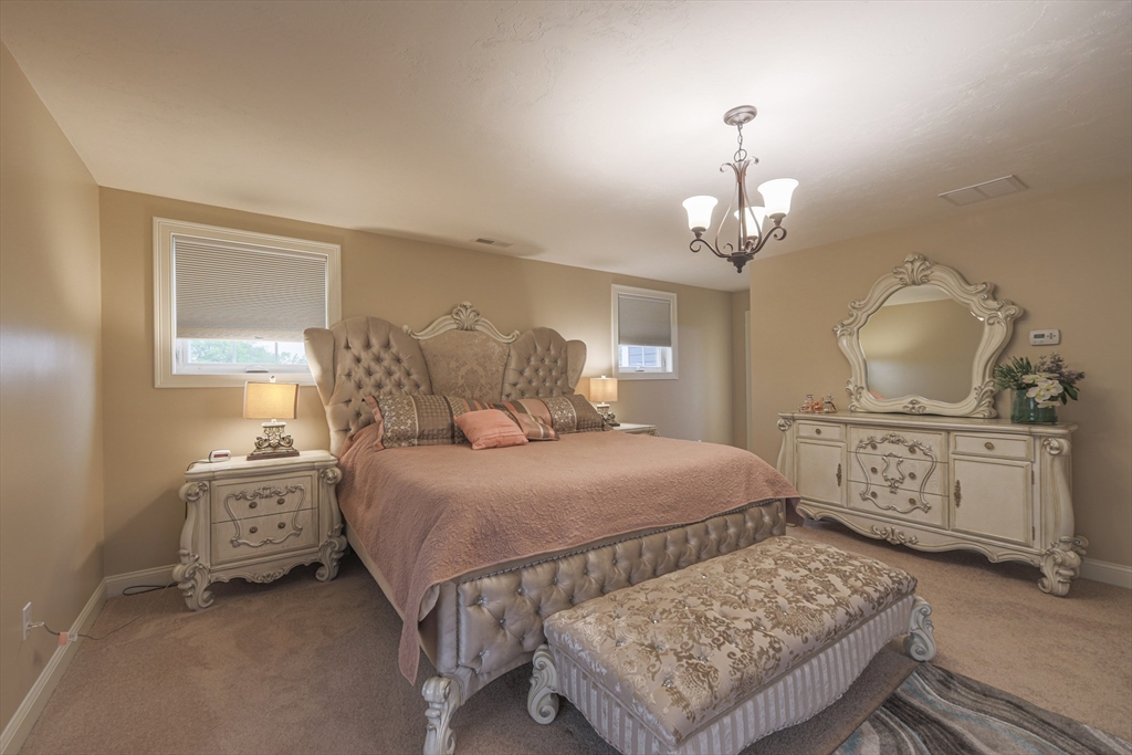 61 Tamarack Road Dracut, MA 01826 - Photo 29 of 42 Gallery Image 29