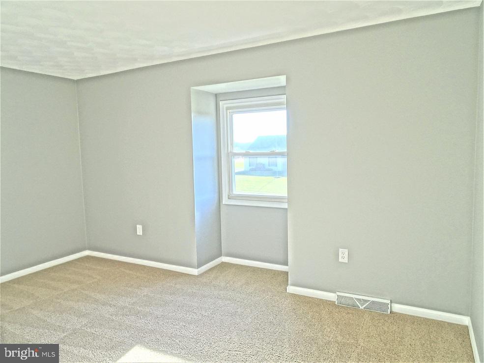 5446 Beagle Road Elizabethtown, PA 17022 - Photo 15 of 25 Gallery Image 15