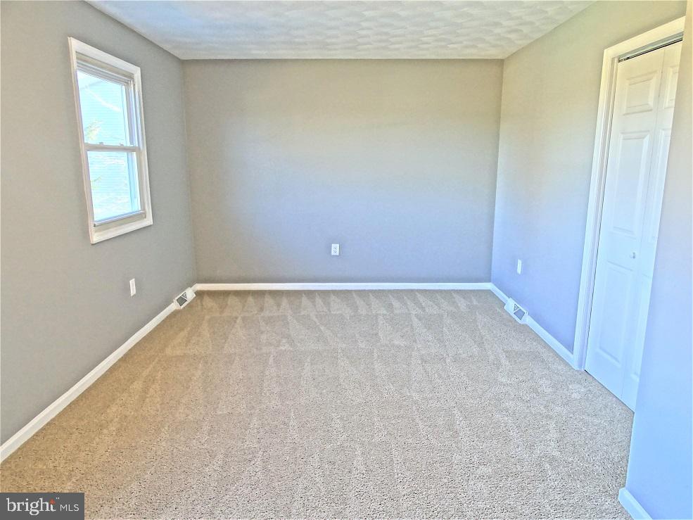 5446 Beagle Road Elizabethtown, PA 17022 - Photo 18 of 25 Gallery Image 18