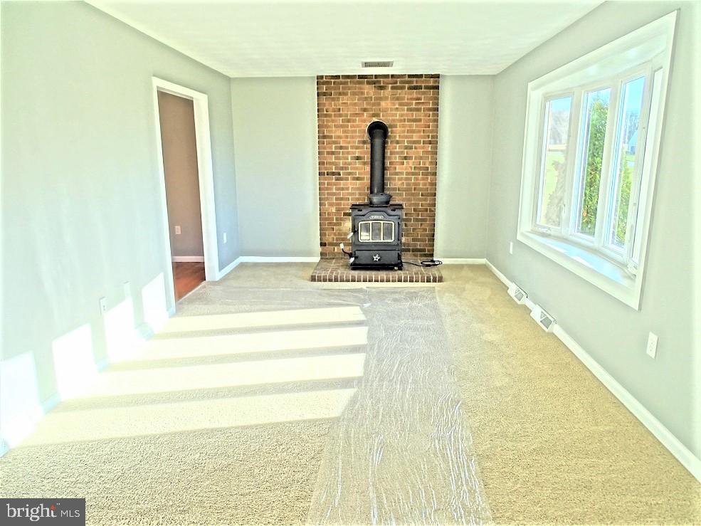 5446 Beagle Road Elizabethtown, PA 17022 - Photo 8 of 25 Gallery Image 8