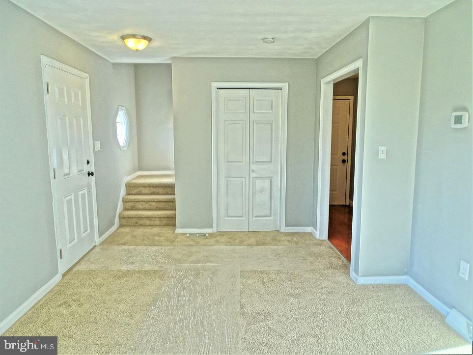 5446 Beagle Road Elizabethtown, PA 17022 - Photo 10 of 25 Gallery Image 10