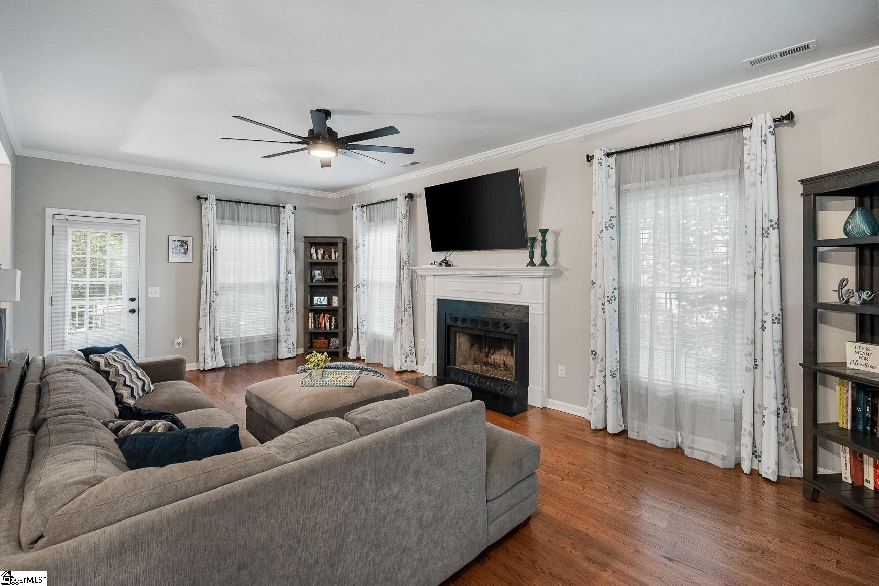 9 Summer Hill Road Simpsonville, SC 29681 - Photo 7 of 34