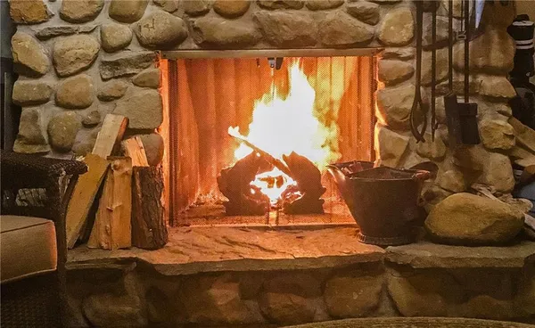 $1,200,000 | 1697 Peninsula Drive, Central City, PA 15926