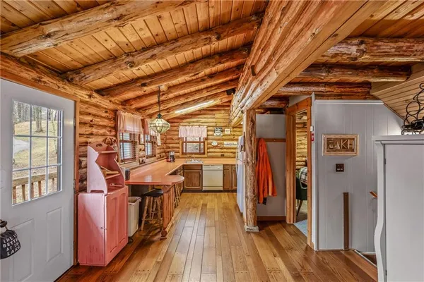 $1,200,000 | 1697 Peninsula Drive, Central City, PA 15926