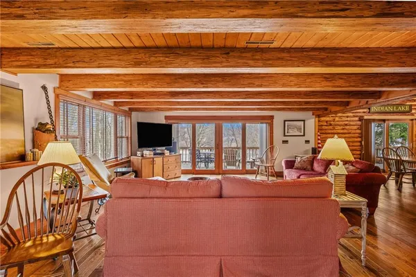 $1,200,000 | 1697 Peninsula Drive, Central City, PA 15926