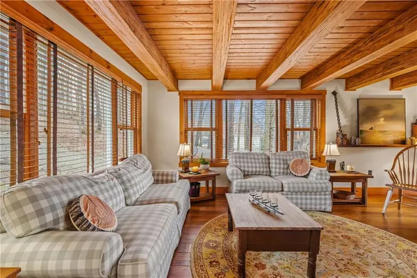 $1,200,000 | 1697 Peninsula Drive, Central City, PA 15926