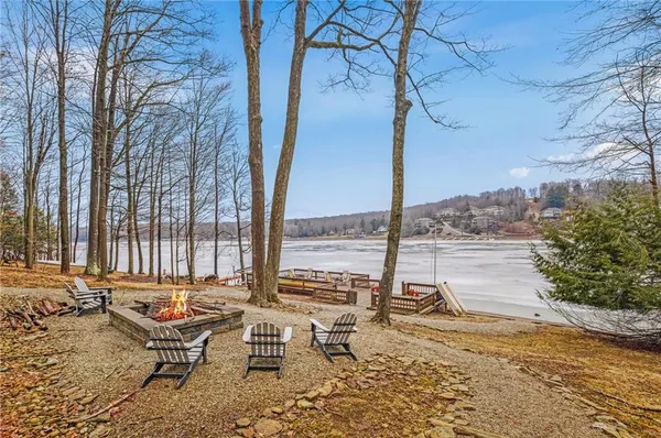 $1,200,000 | 1697 Peninsula Drive, Central City, PA 15926