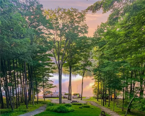 $1,200,000 | 1697 Peninsula Drive, Central City, PA 15926