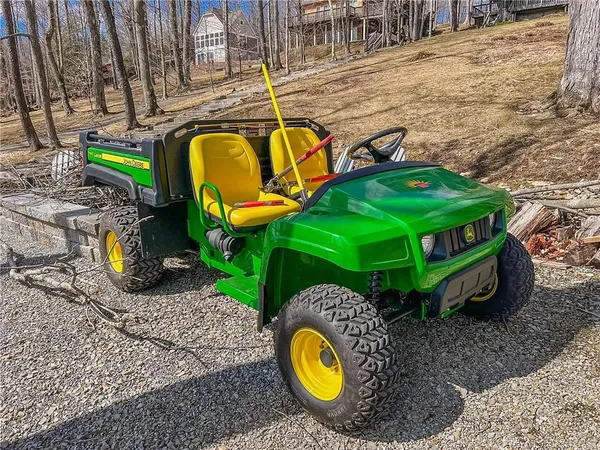 $1,200,000 | 1697 Peninsula Drive, Central City, PA 15926