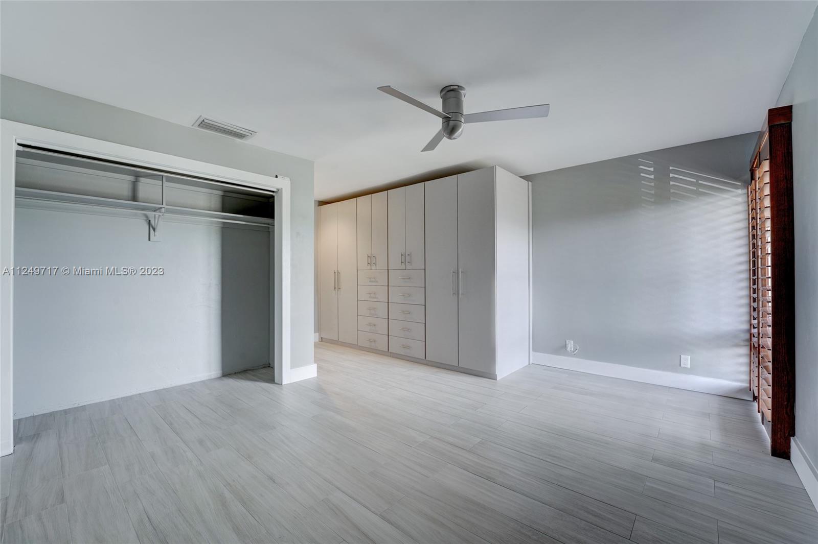 6739 Brookline Drive Hialeah, FL 33015 - Photo 30 of 45