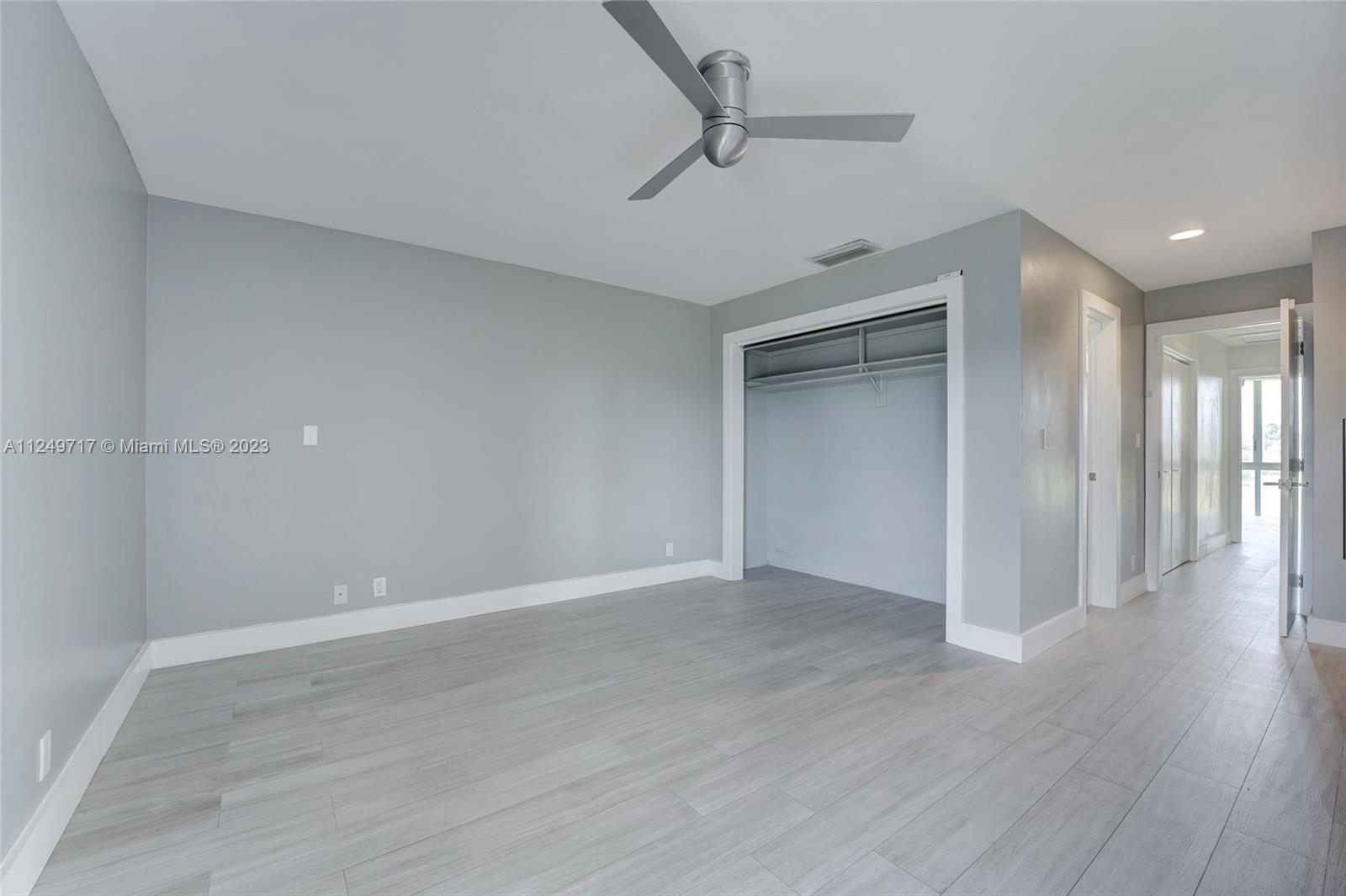 6739 Brookline Drive Hialeah, FL 33015 - Photo 31 of 45