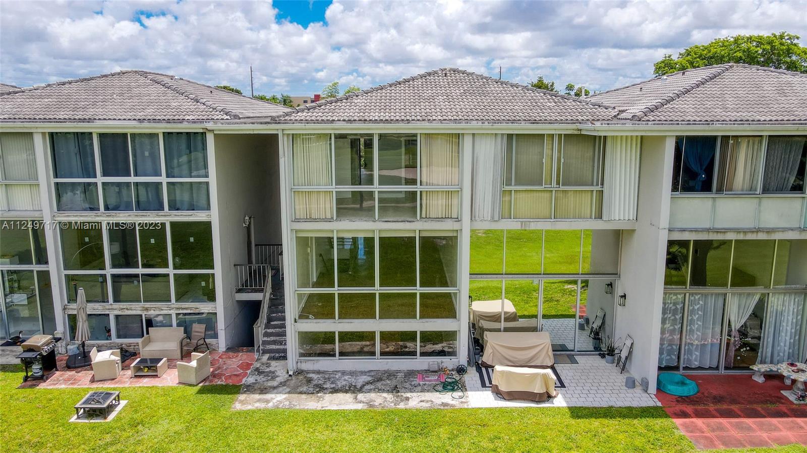 6739 Brookline Drive Hialeah, FL 33015 - Photo 37 of 45