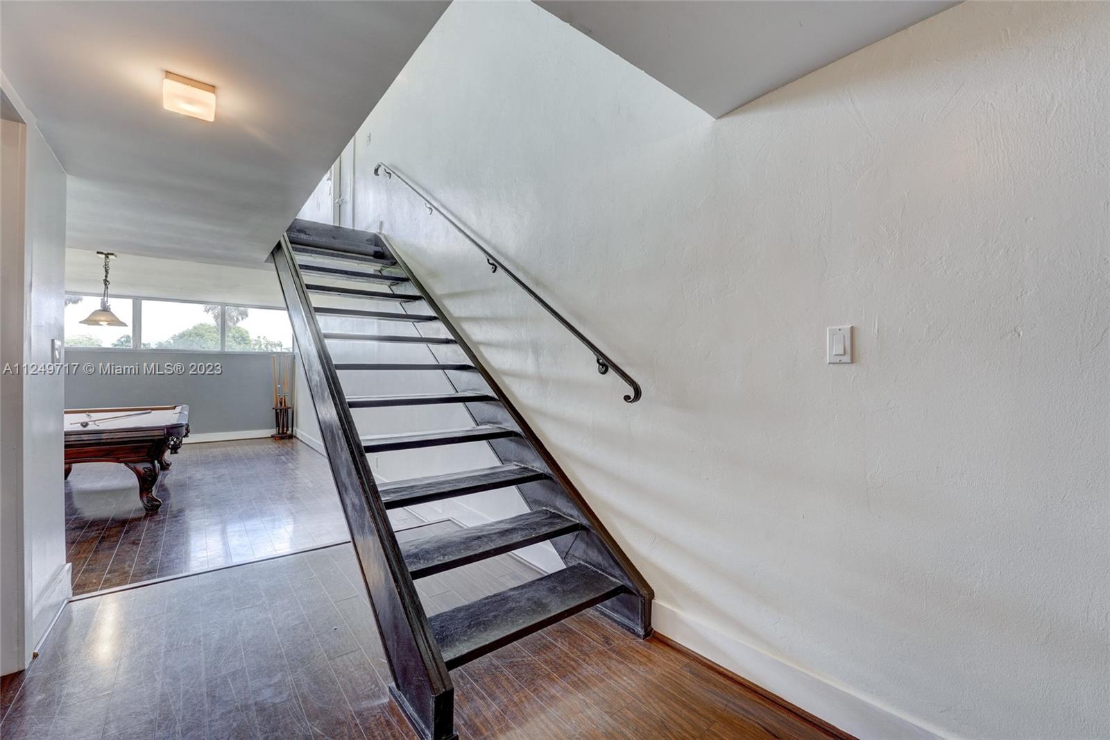 6739 Brookline Drive Hialeah, FL 33015 - Photo 4 of 45