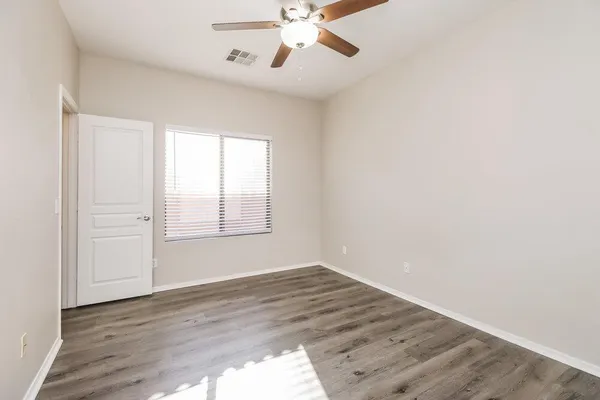 $1,890 | 119 Mountain View Road, San Tan Valley, AZ 85143