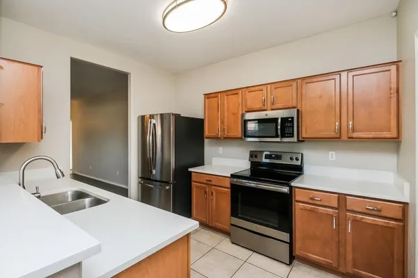 $1,890 | 119 Mountain View Road, San Tan Valley, AZ 85143