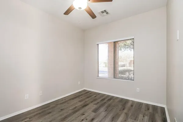 $1,890 | 119 Mountain View Road, San Tan Valley, AZ 85143