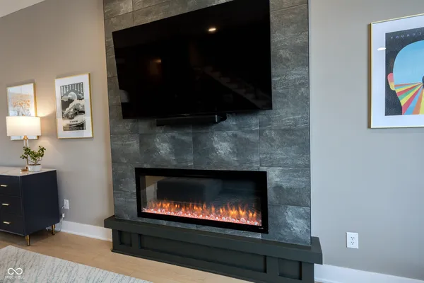 $569,500 | 411 Jersey Street, Westfield, IN 46074