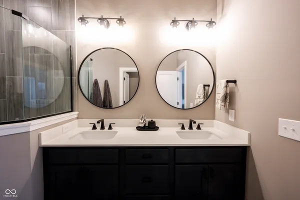 $569,500 | 411 Jersey Street, Westfield, IN 46074