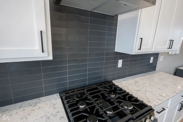 $569,500 | 411 Jersey Street, Westfield, IN 46074