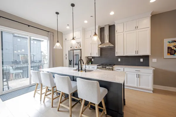 $569,500 | 411 Jersey Street, Westfield, IN 46074