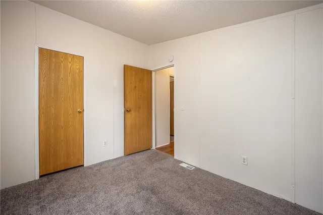 $69,900 | 26 Fondiller Drive, Rochester, NY 14625