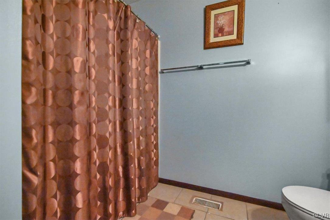 3237 Windermere Drive Bushkill, PA 18324 - Photo 22 of 50