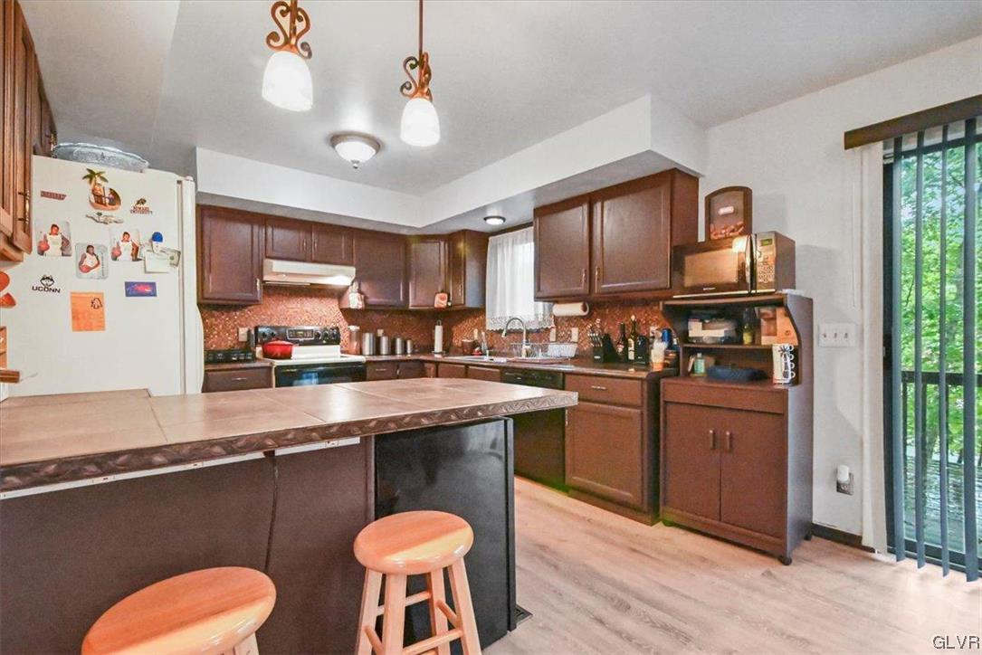 3237 Windermere Drive Bushkill, PA 18324 - Photo 7 of 50