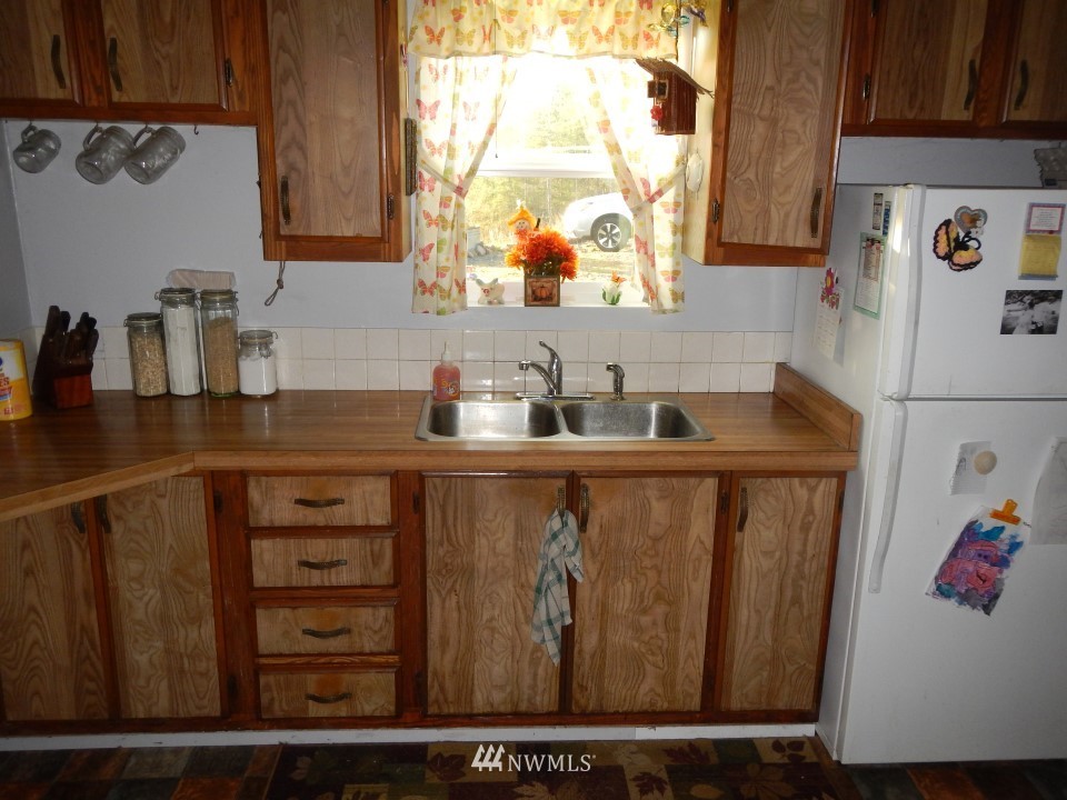 1038 Pleasant Valley Road Chehalis, WA 98532 - Photo 8 of 23