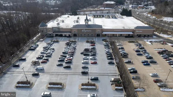 $3,300 | 11443 Fogarty Court, Fairfax, VA 22030