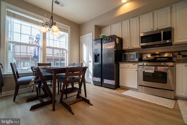 $3,300 | 11443 Fogarty Court, Fairfax, VA 22030