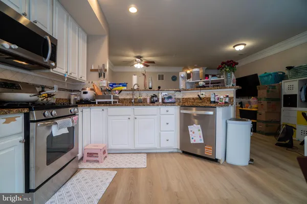 $3,300 | 11443 Fogarty Court, Fairfax, VA 22030