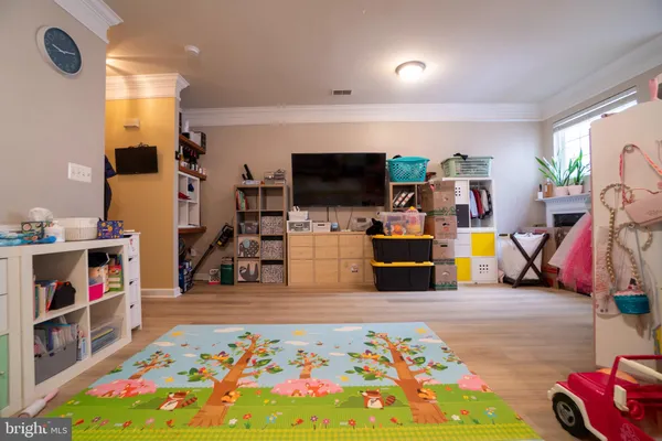 $3,300 | 11443 Fogarty Court, Fairfax, VA 22030