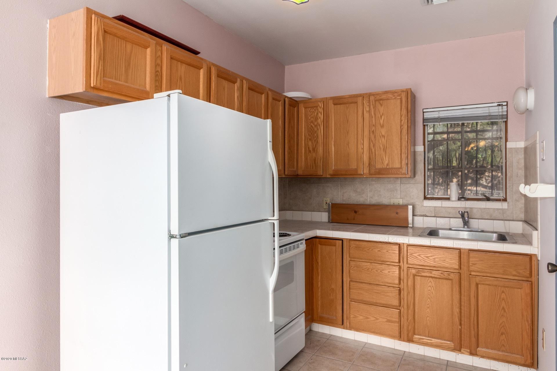 300 North Country Club Road Tucson, AZ 85716 - Photo 30 of 36