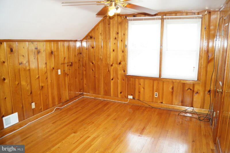 3507 Milford Mill Road Baltimore, MD 21244 - Photo 11 of 15 Bedroom