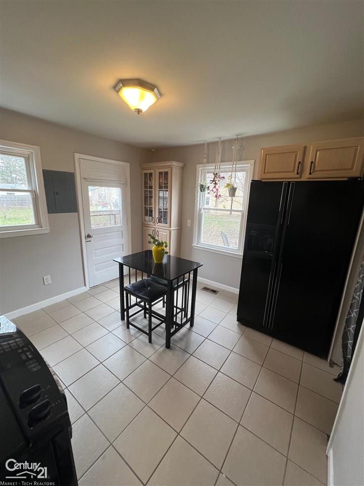 6703 Campbell Street Taylor, MI 48180 - Photo 5 of 18