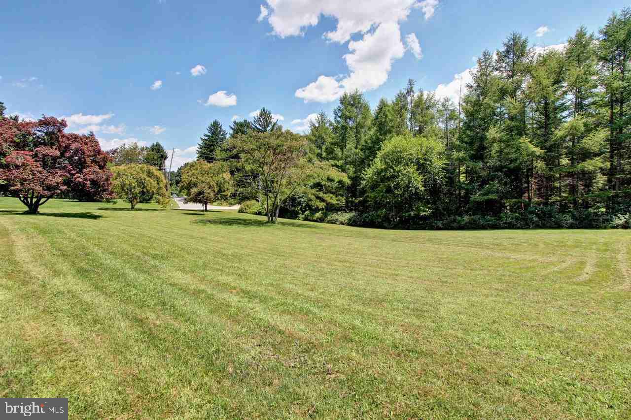 1230 Roth Church Rd Spring Grove Pa Spring Grove, PA 17362 - Photo 22 of 25