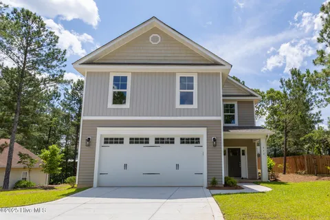 $479,900 | 450 Spring Lake Drive, Pinehurst, NC 28374