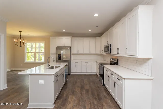 $479,900 | 450 Spring Lake Drive, Pinehurst, NC 28374