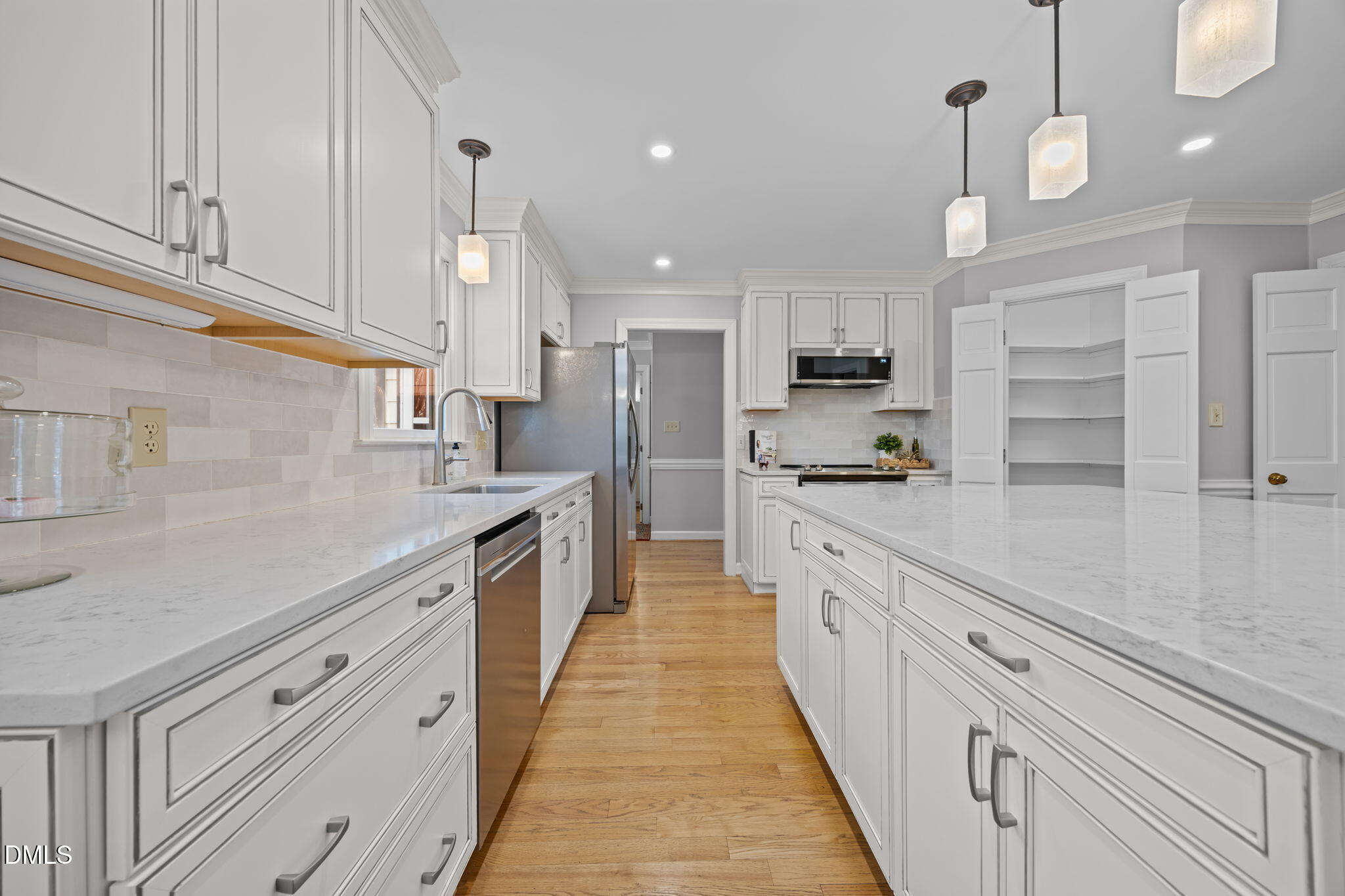 8309 Apple Orchard Way Raleigh, NC 27615 - Photo 7 of 49 36-web-or-mls-IMG_8104