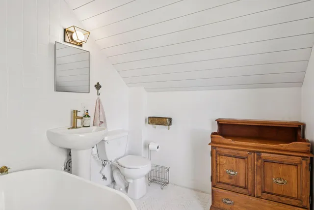 $399,900 | N3365 County Rd K, Hager City, WI 54014