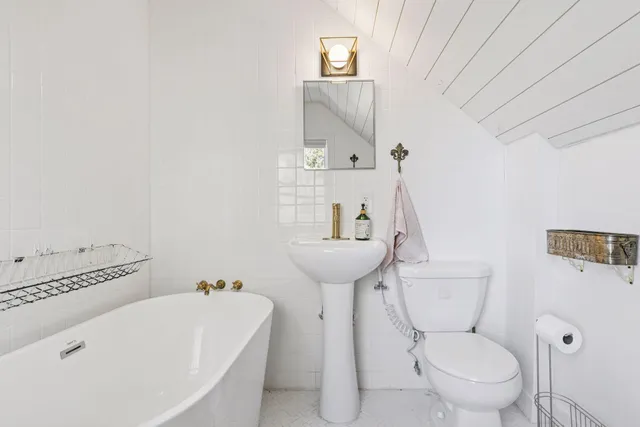 $399,900 | N3365 County Rd K, Hager City, WI 54014