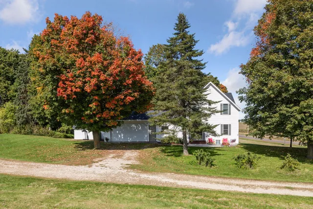 $399,900 | N3365 County Rd K, Hager City, WI 54014