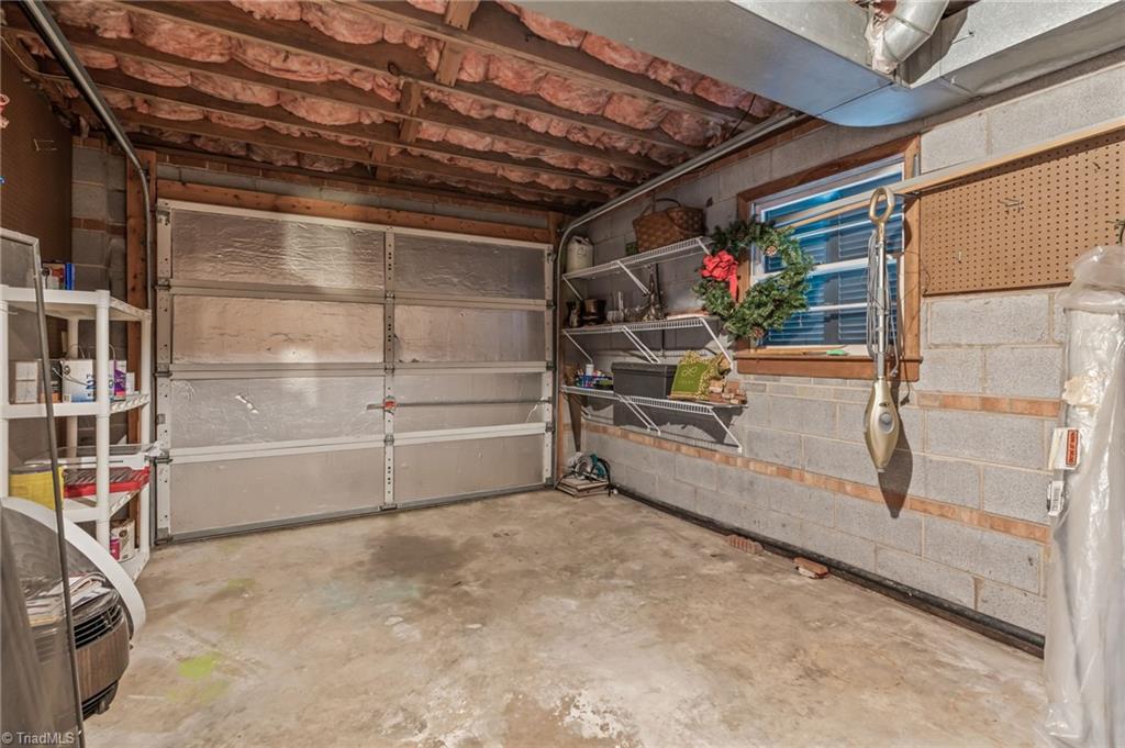 1024 Cantering Road High Point, NC 27262 - Photo 41 of 50 Gallery Image 41