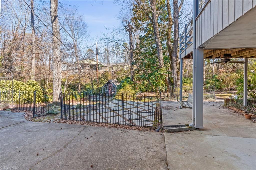 1024 Cantering Road High Point, NC 27262 - Photo 43 of 50 Gallery Image 43
