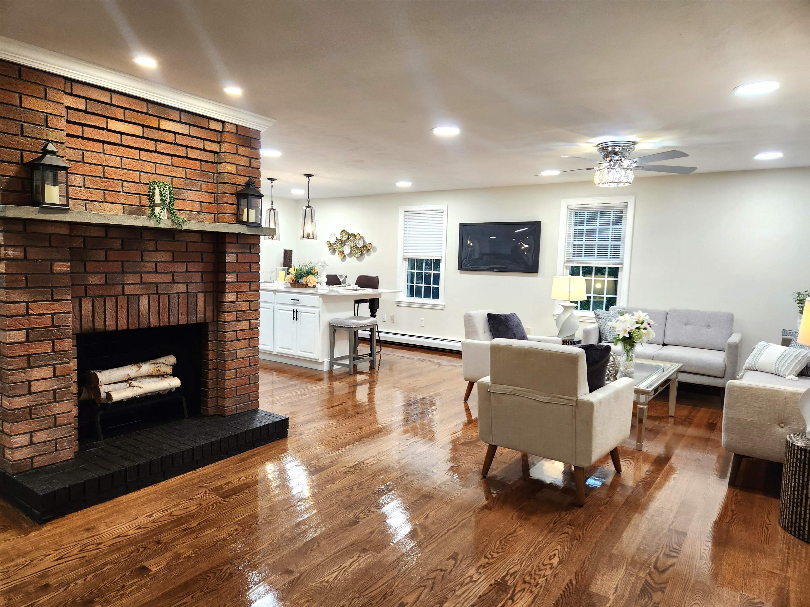 10 Oriole Road Windham, NH 03087 - Photo 8 of 39