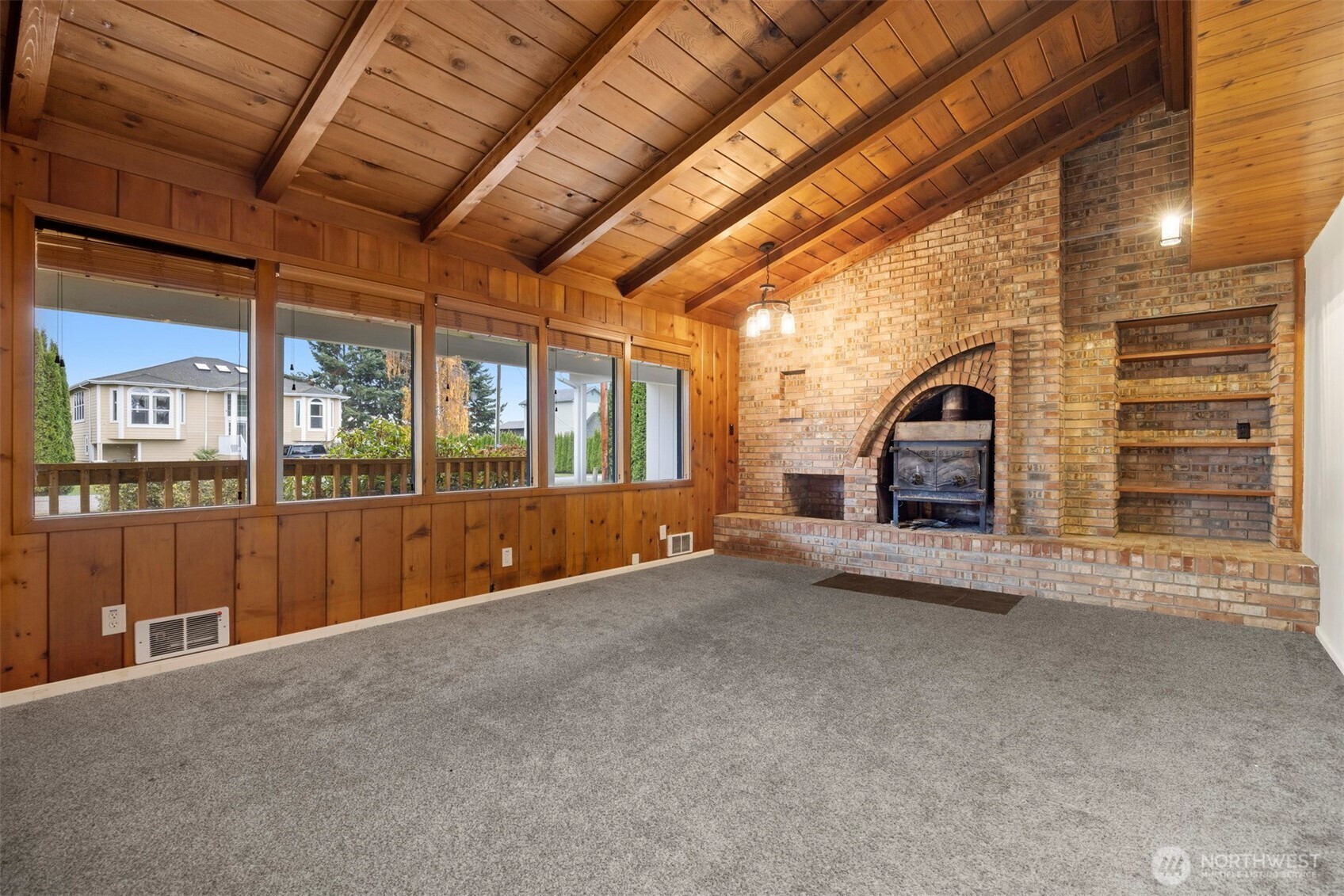 21275 Lafayette Road Sedro-Woolley, WA 98284 - Photo 12 of 40 a view of an empty room with a fireplace