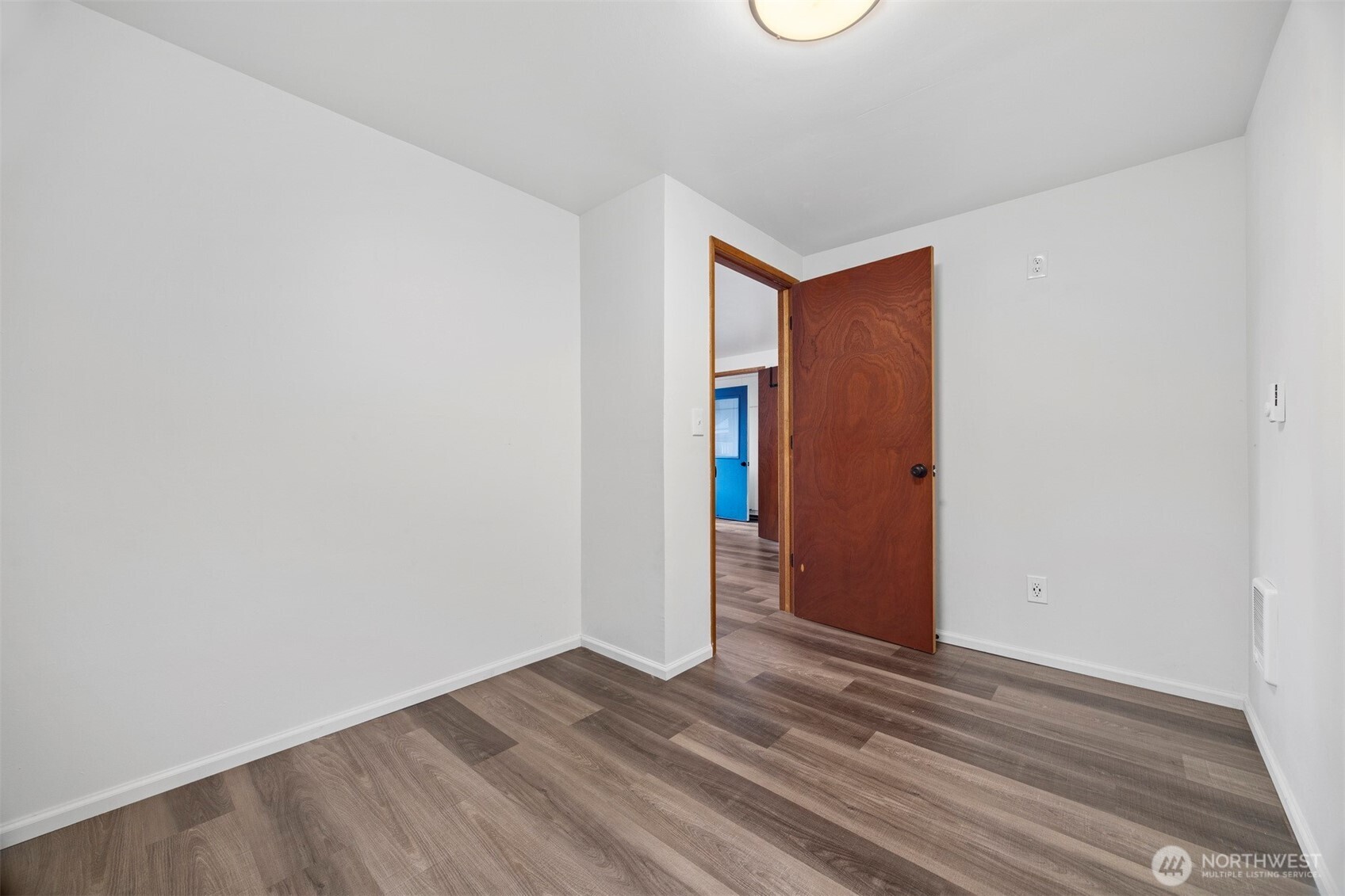 21275 Lafayette Road Sedro-Woolley, WA 98284 - Photo 24 of 40 a view of an empty room